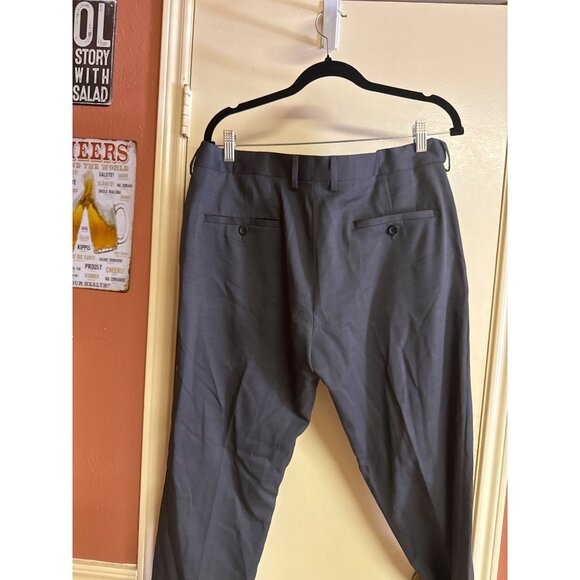 Haggar Mens 34x32 Straight Fit Gray Dress Pants All-Day Comfort Flat Front - Picture 5 of 9